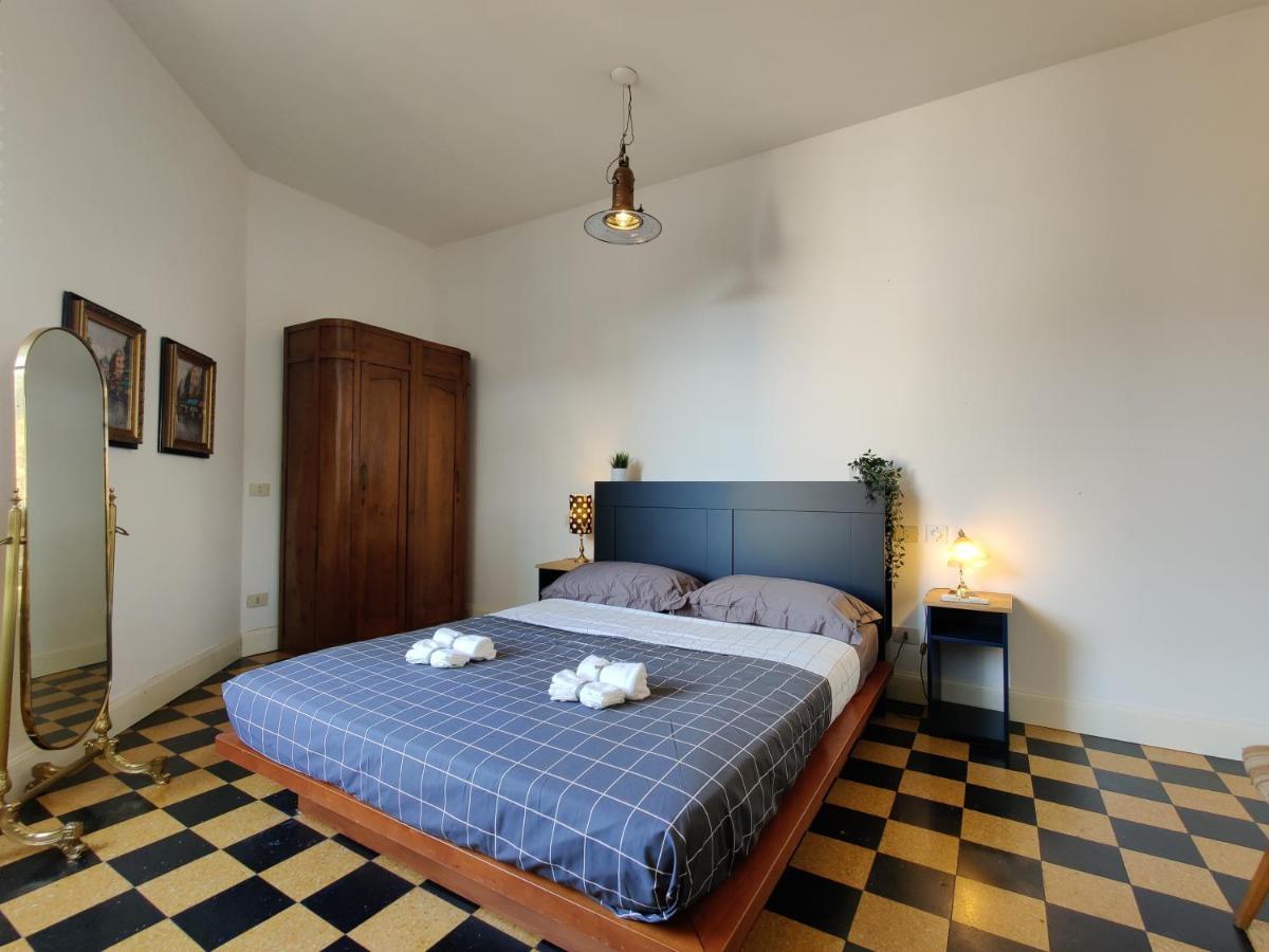 Elegante Trilocale A Milano Leilighet Eksteriør bilde